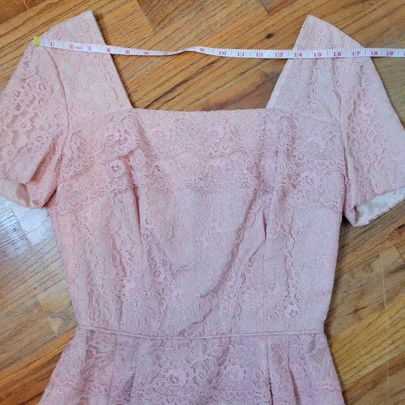 Vintage 1950s Pink Lace Cocktail Dress By Form Fit New York Knee Lenght - Picture 10 of 16